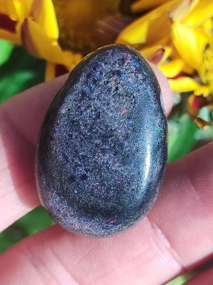 Black Opal - Edelstein Kette bunt funkelnd Rarität Natur Heilstein Energie Chakra Kristall Anhänger Mann Frau Kind Vater Geschenk Er Sie - Art of Nature Berlin