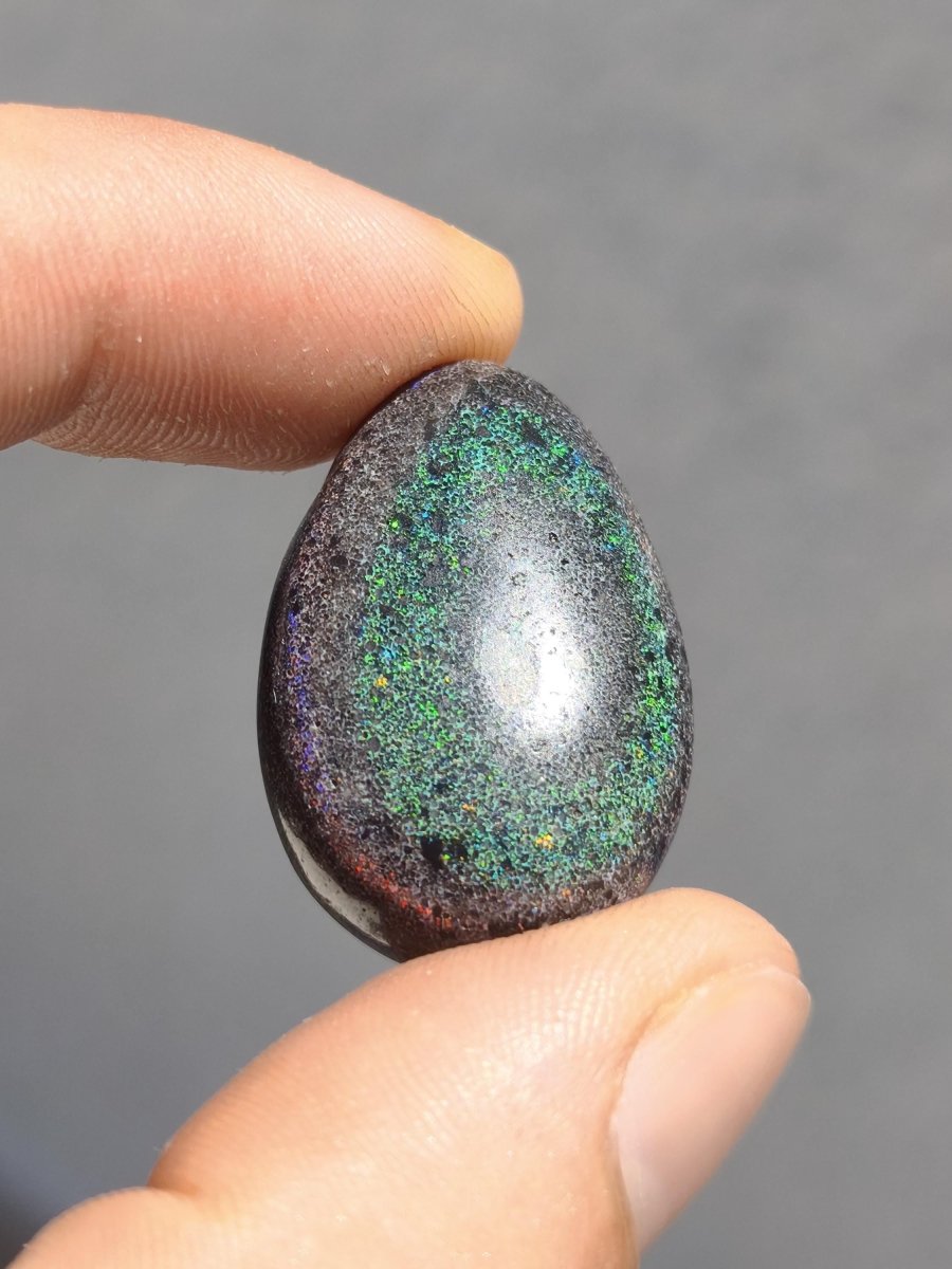 Black Opal - Edelstein Kette bunt funkelnd Rarität Natur Heilstein Energie Chakra Kristall Anhänger Mann Frau Kind Vater Geschenk Er Sie - Art of Nature Berlin