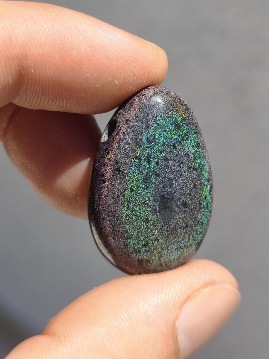 Black Opal - Edelstein Kette bunt funkelnd Rarität Natur Heilstein Energie Chakra Kristall Anhänger Mann Frau Kind Vater Geschenk Er Sie - Art of Nature Berlin