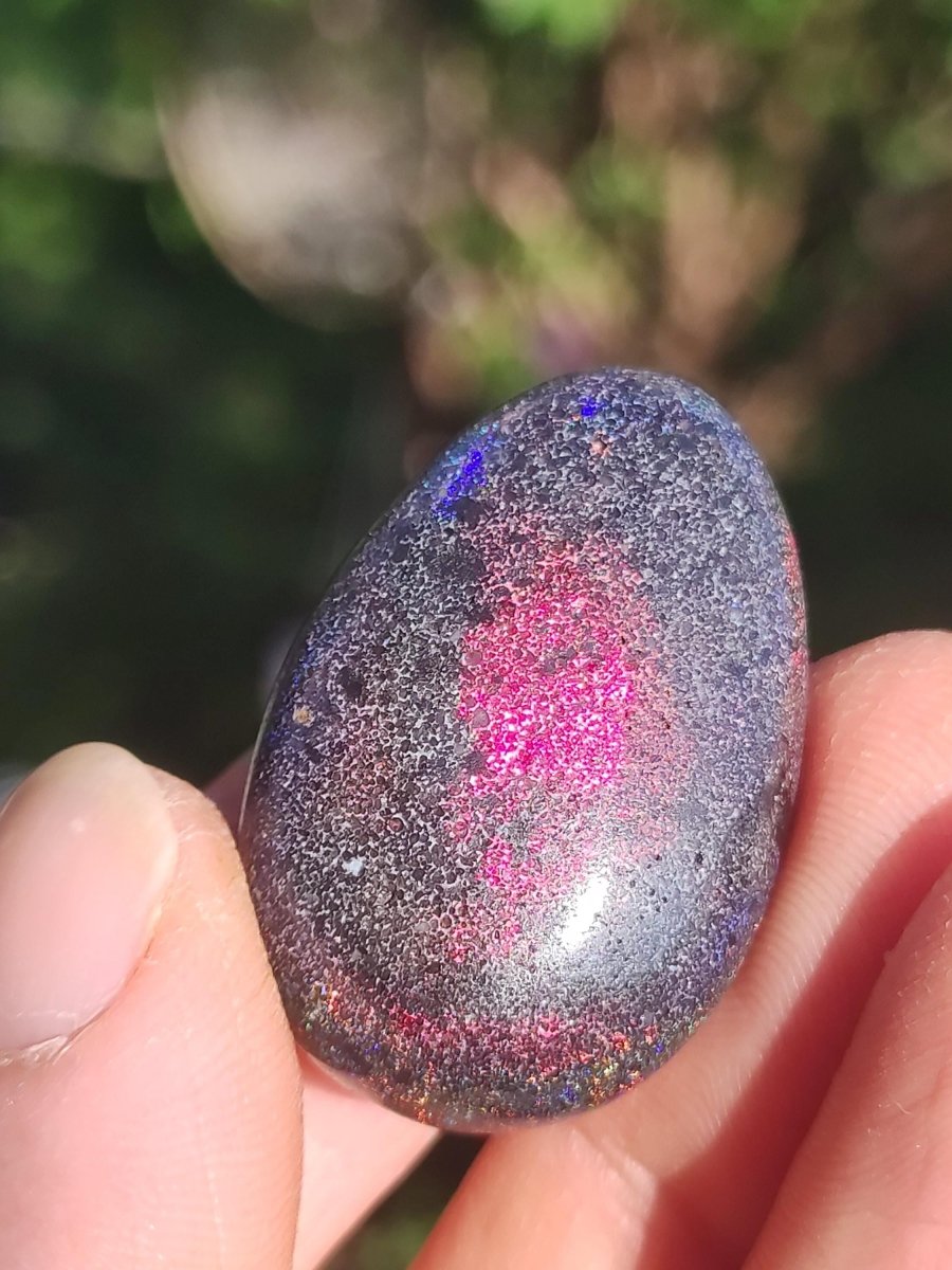 Black Opal - Edelstein Kette bunt funkelnd Rarität Natur Heilstein Energie Chakra Kristall Anhänger Mann Frau Kind Vater Geschenk Er Sie - Art of Nature Berlin