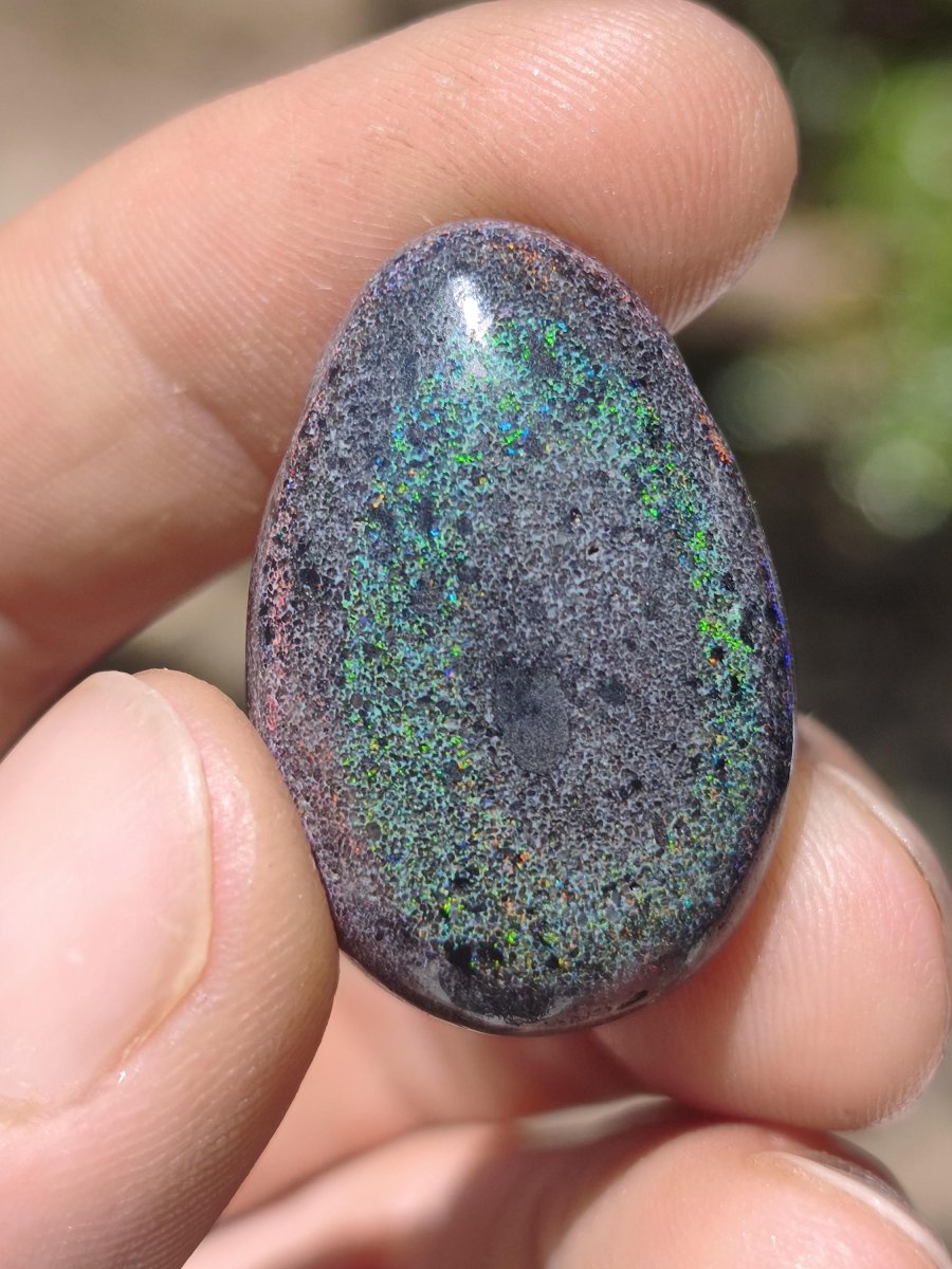 Black Opal - Edelstein Kette bunt funkelnd Rarität Natur Heilstein Energie Chakra Kristall Anhänger Mann Frau Kind Vater Geschenk Er Sie - Art of Nature Berlin