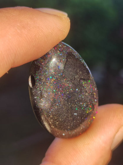 Black Opal - Edelstein Kette bunt funkelnd Rarität Natur Heilstein Energie Chakra Kristall Anhänger Mann Frau Kind Vater Geschenk Er Sie - Art of Nature Berlin