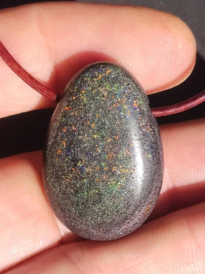 Black Opal - Edelstein Kette bunt funkelnd Rarität Natur Heilstein Energie Chakra Kristall Anhänger Mann Frau Kind Vater Geschenk Er Sie - Art of Nature Berlin