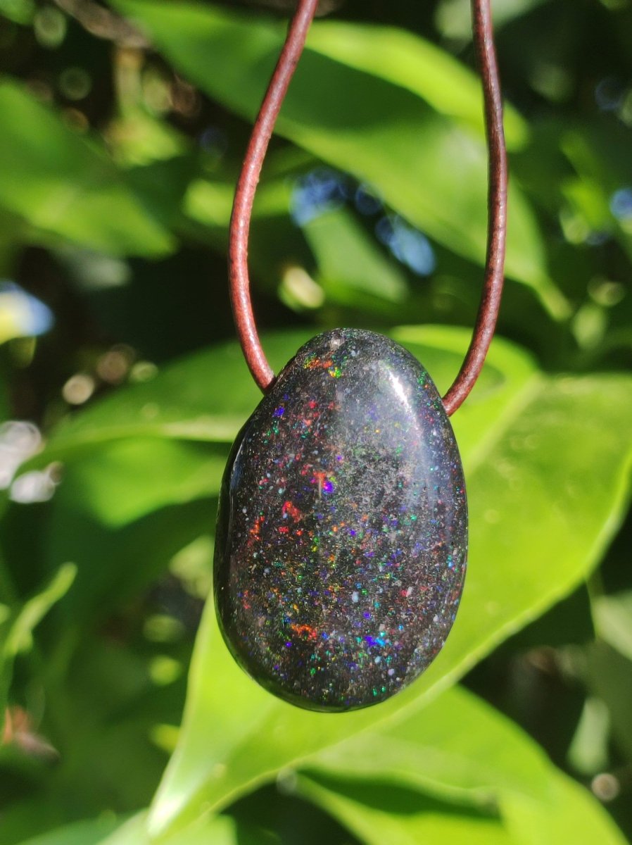 Black Opal - Edelstein Kette bunt funkelnd Rarität Natur Heilstein Energie Chakra Kristall Anhänger Mann Frau Kind Vater Geschenk Er Sie - Art of Nature Berlin