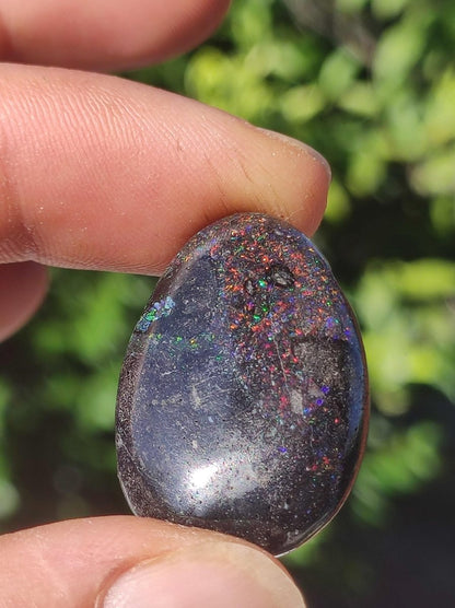 Black Opal - Edelstein Kette bunt funkelnd Rarität Natur Heilstein Energie Chakra Kristall Anhänger Mann Frau Kind Vater Geschenk Er Sie - Art of Nature Berlin
