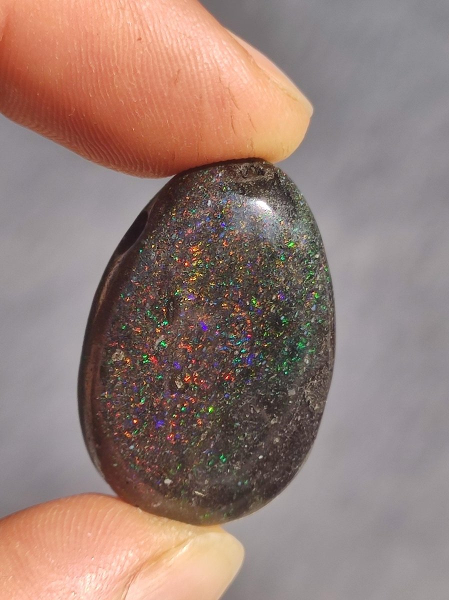 Black Opal - Edelstein Kette bunt funkelnd Rarität Natur Heilstein Energie Chakra Kristall Anhänger Mann Frau Kind Vater Geschenk Er Sie - Art of Nature Berlin