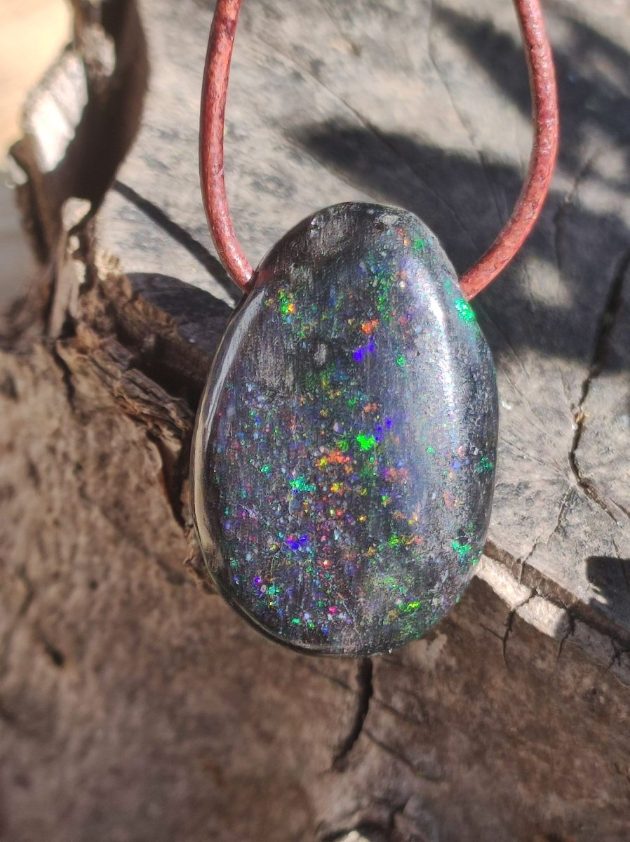 Black Opal - Edelstein Kette bunt funkelnd Rarität Natur Heilstein Energie Chakra Kristall Anhänger Mann Frau Kind Vater Geschenk Er Sie - Art of Nature Berlin