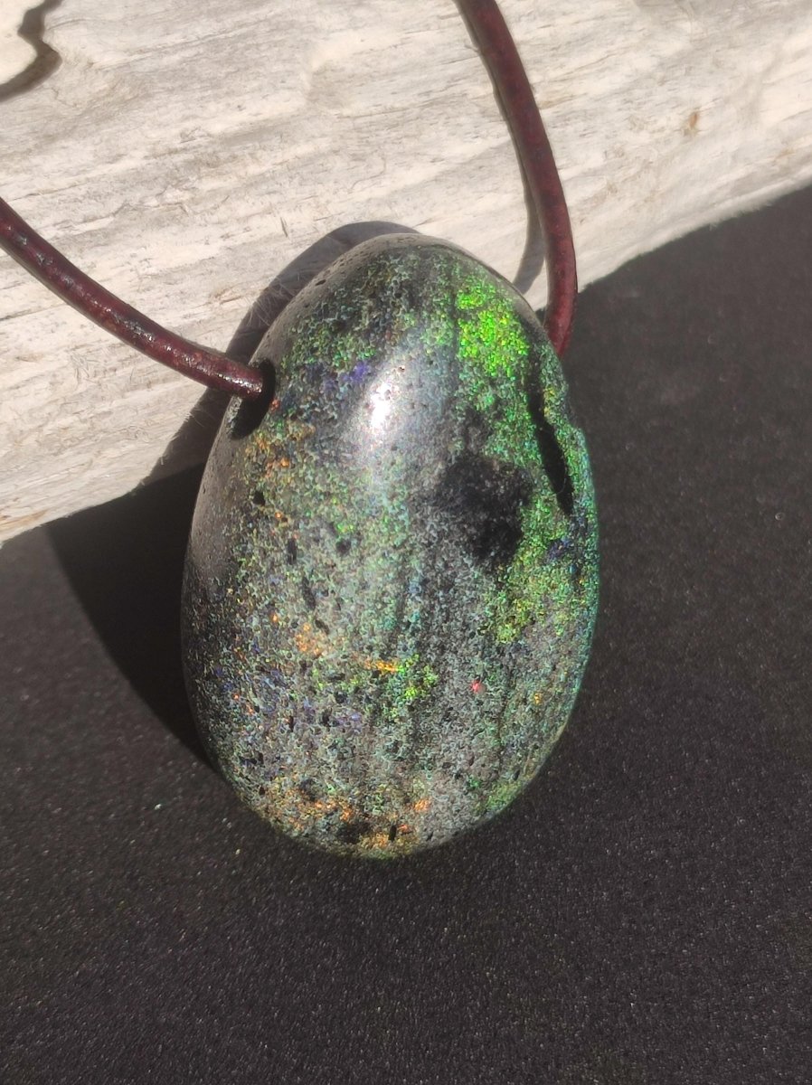 Black Opal - Edelstein Kette bunt funkelnd Rarität Natur Heilstein Energie Kristall Anhänger Mann Frau Kind Geschenk Er Sie Valentinstag - Art of Nature Berlin