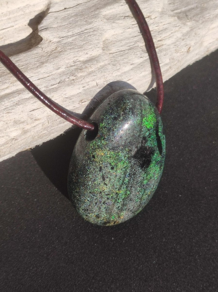 Black Opal - Edelstein Kette bunt funkelnd Rarität Natur Heilstein Energie Kristall Anhänger Mann Frau Kind Geschenk Er Sie Valentinstag - Art of Nature Berlin