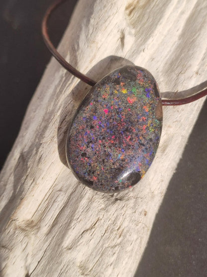 Black Opal - Edelstein Kette bunt funkelnd Rarität Natur Heilstein Energie Kristall Anhänger Mann Frau Kind Geschenk Er Sie Valentinstag - Art of Nature Berlin