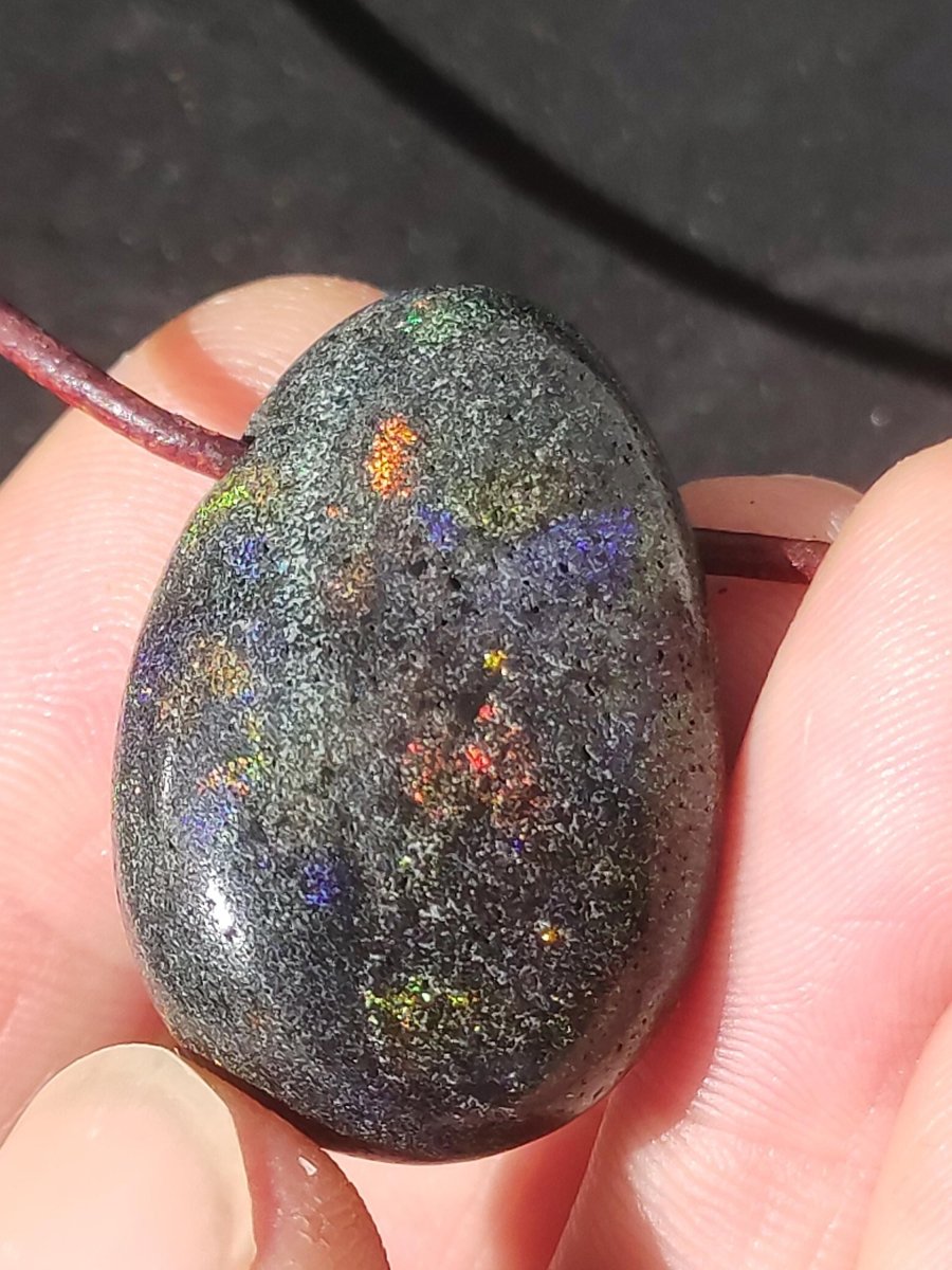 Black Opal - Edelstein Kette bunt funkelnd Rarität Natur Heilstein Energie Kristall Anhänger Mann Frau Kind Geschenk Er Sie Valentinstag - Art of Nature Berlin
