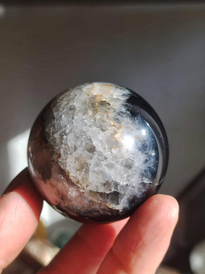 Black Sardonyx - Edelstein Kugel Natur Heilstein Deko Sphere Kristall Geschenk Er Sie Haus Einweihung Wohnung Energie Kraft Meditation - Art of Nature Berlin