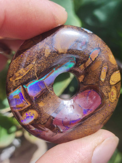 Boulder Opal AAA *Rarität* Sammlerstück Donut Kette Queenland Australien Goa Hippie Boho Schmuck Natürlich Schutzsymbol Heilstein Anhänger - Art of Nature Berlin