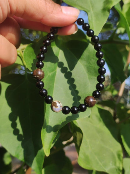 Boulder Opal + Turmalin schwarz (Schorl) - Edelstein Armband Stretch Perlen Geschenk Glück Mann Frau Kind Er Sie Freund Energie - Art of Nature Berlin