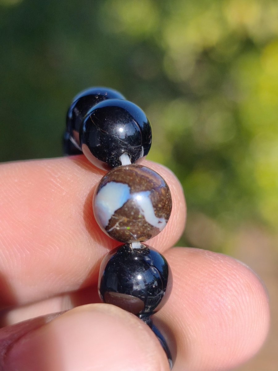 Boulder Opal + Turmalin schwarz (Schorl)- Edelstein Armband Stretch Perlen Geschenk Glück Mann Frau Kind Er Sie Freund Energie - Art of Nature Berlin