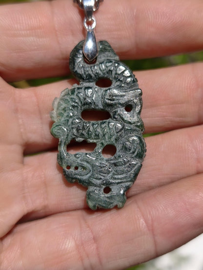 Burma Jade A Qualität Drache *Rarität* Edelstein Kette HIPPIE Boho Ethno Natur Heilstein Rarität Kristall Schmuck Anhänger Natur Kraft Stein - Art of Nature Berlin