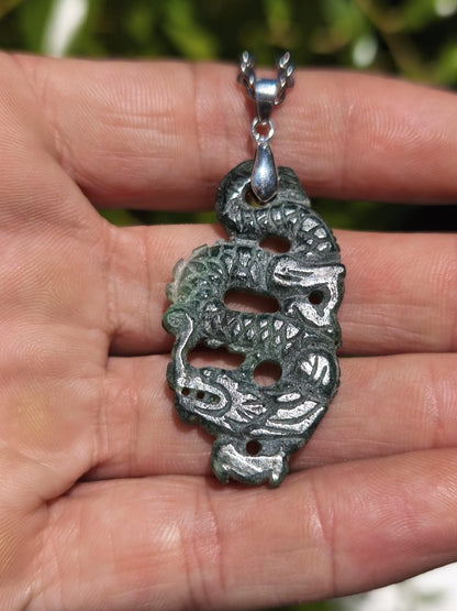 Burma Jade A Qualität Drache *Rarität* Edelstein Kette HIPPIE Boho Ethno Natur Heilstein Rarität Kristall Schmuck Anhänger Natur Kraft Stein - Art of Nature Berlin