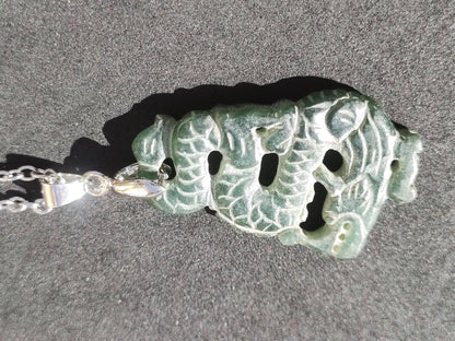 Burma Jade A Qualität Drache *Rarität* Edelstein Kette HIPPIE Boho Ethno Natur Heilstein Rarität Kristall Schmuck Anhänger Natur Kraft Stein - Art of Nature Berlin