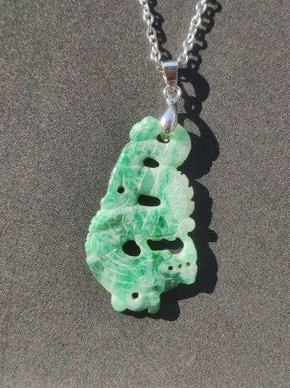 Burma Jade A Qualität Drache *Rarität* Edelstein Kette HIPPIE Boho Ethno Natur Heilstein Rarität Kristall Schmuck Anhänger Natur Kraft Stein - Art of Nature Berlin