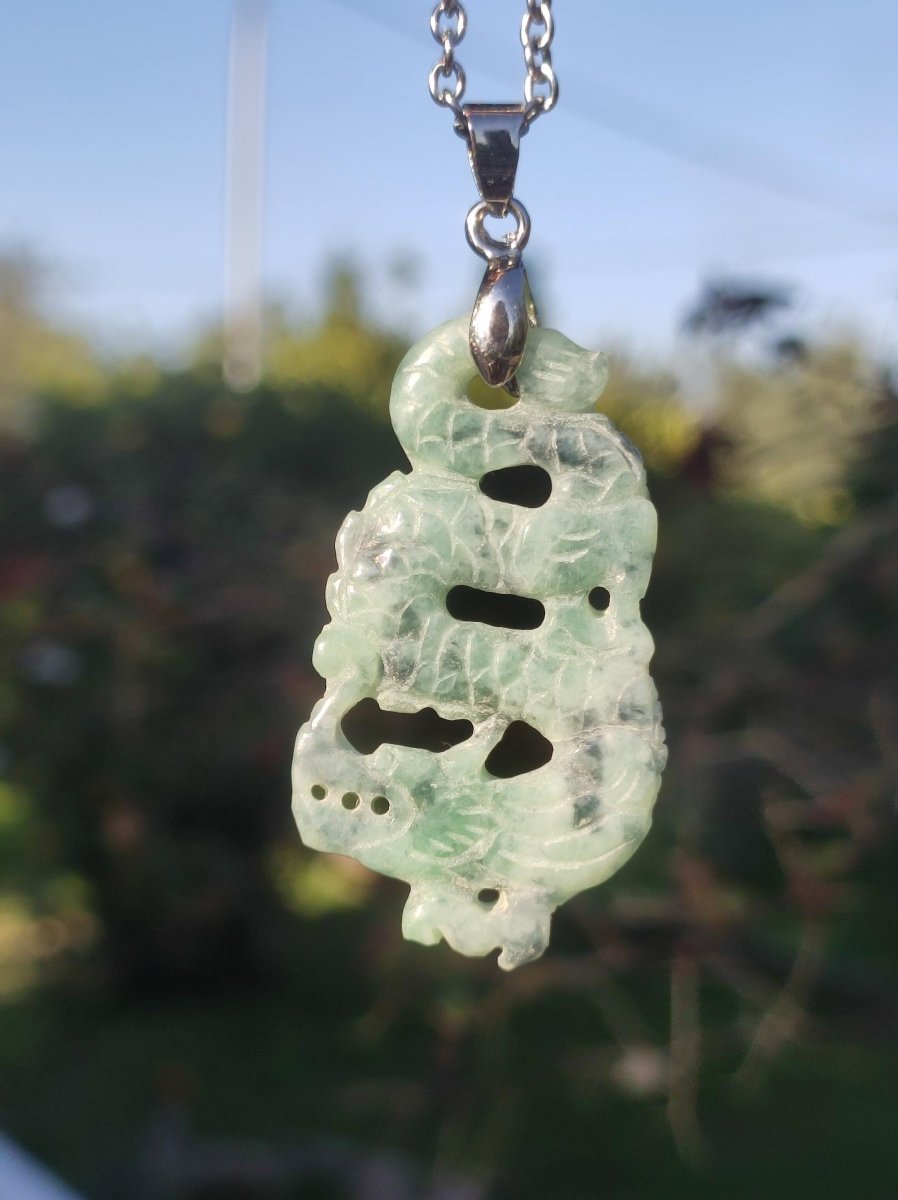 Burma Jade A Qualität Drache *Rarität* Edelstein Kette HIPPIE Boho Ethno Natur Heilstein Rarität Kristall Schmuck Anhänger Natur Kraft Stein - Art of Nature Berlin