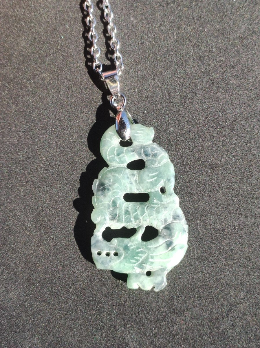 Burma Jade A Qualität Drache *Rarität* Edelstein Kette HIPPIE Boho Ethno Natur Heilstein Rarität Kristall Schmuck Anhänger Natur Kraft Stein - Art of Nature Berlin