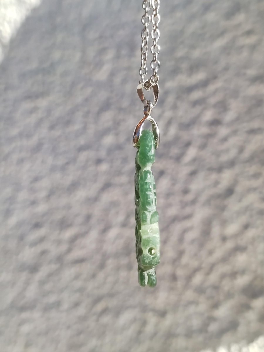 Burma Jade A Qualität Drache *Rarität* Edelstein Kette HIPPIE Boho Ethno Natur Heilstein Rarität Kristall Schmuck Anhänger Natur Kraft Stein - Art of Nature Berlin