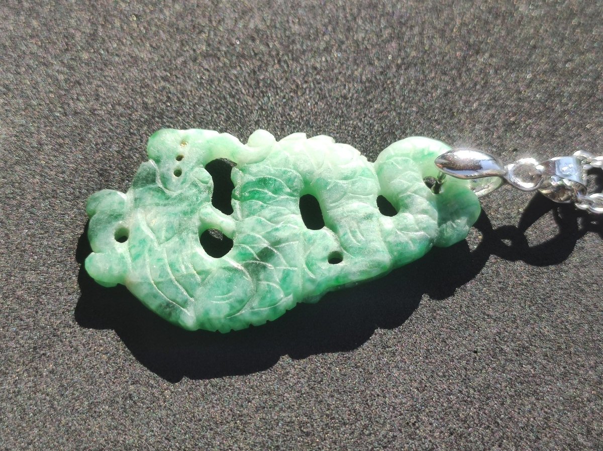 Burma Jade A Qualität Drache *Rarität* Edelstein Kette HIPPIE Boho Ethno Natur Heilstein Rarität Kristall Schmuck Anhänger Natur Kraft Stein - Art of Nature Berlin