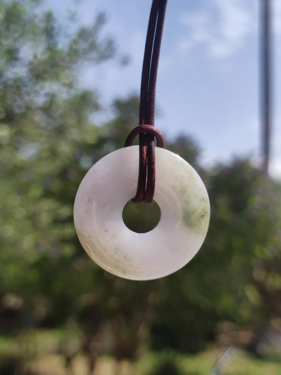 Burma Jade Donut *Rarität* ~ Edelstein Kette ~HIPPIE ~GOA ~Boho ~Tibet ~Ethno ~Nature ~Donut ~Schutzsymbol ~Heilstein - Art of Nature Berlin