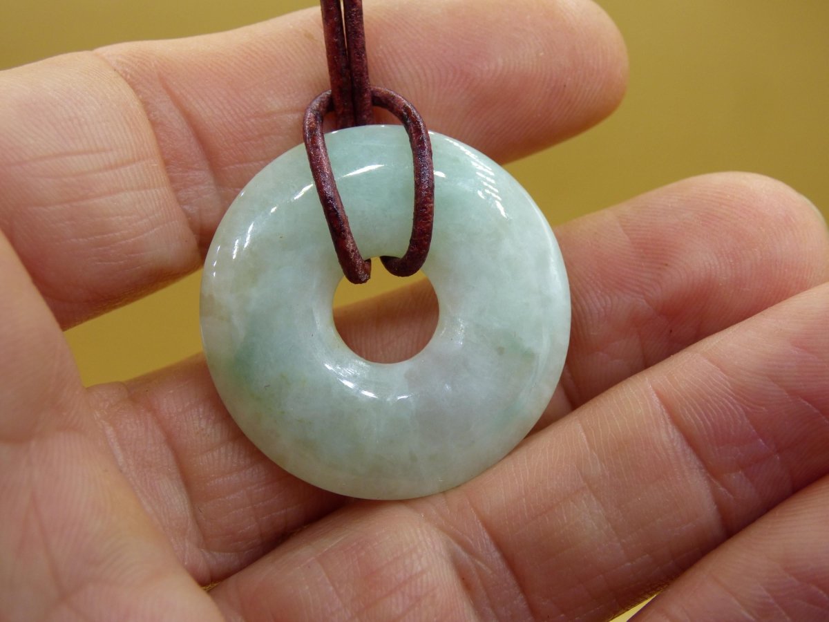 Burma Jade Donut *Rarität* ~ Edelstein Kette ~HIPPIE ~GOA ~Boho ~Tibet ~Ethno ~Nature ~Donut ~Schutzsymbol ~Heilstein - Art of Nature Berlin