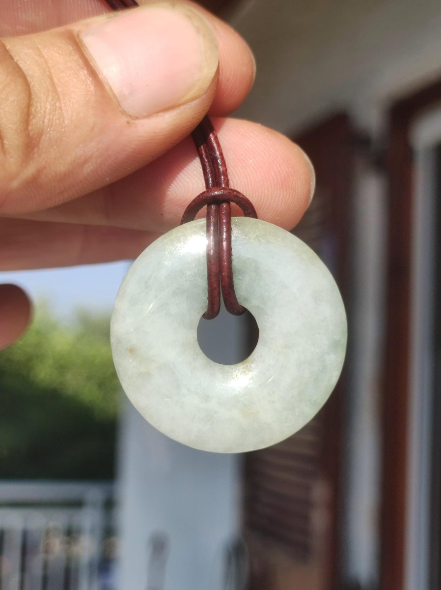 Burma Jade Donut *Rarität* ~ Edelstein Kette ~HIPPIE ~GOA ~Boho ~Tibet ~Ethno ~Nature ~Donut ~Schutzsymbol ~Heilstein - Art of Nature Berlin