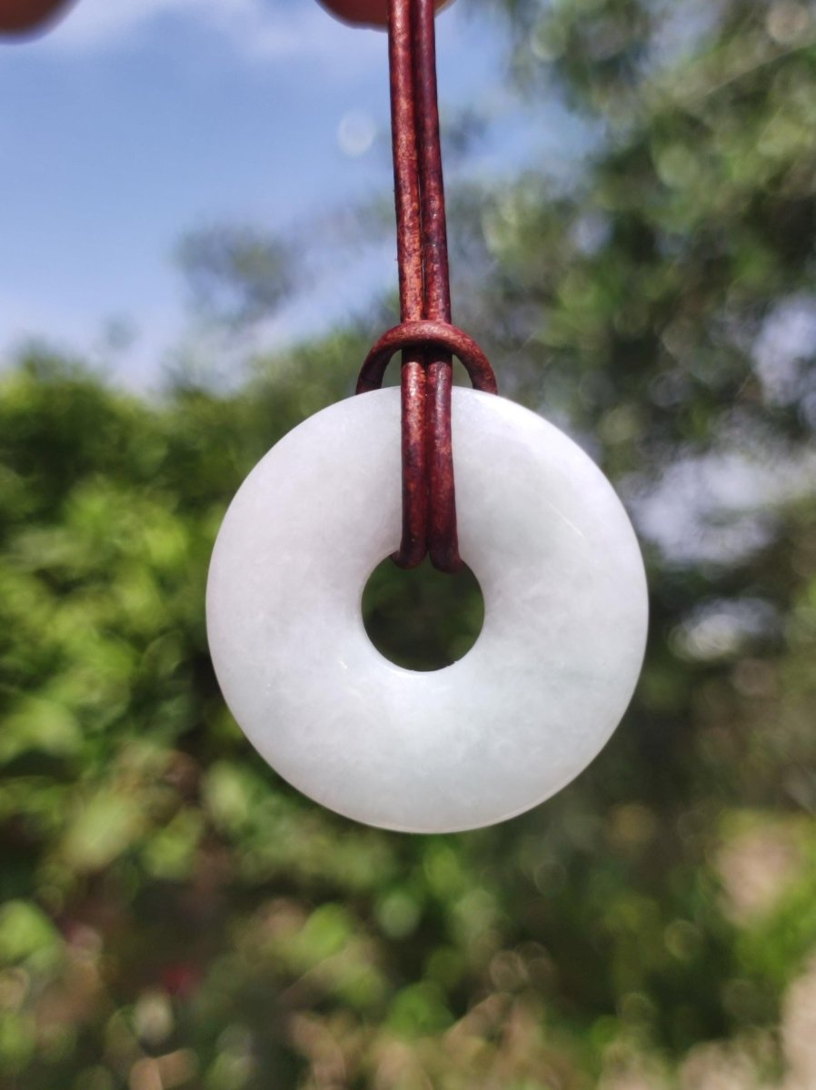 Burma Jade Donut *Rarität* ~ Edelstein Kette ~HIPPIE ~GOA ~Boho ~Tibet ~Ethno ~Nature ~Donut ~Schutzsymbol ~Heilstein - Art of Nature Berlin