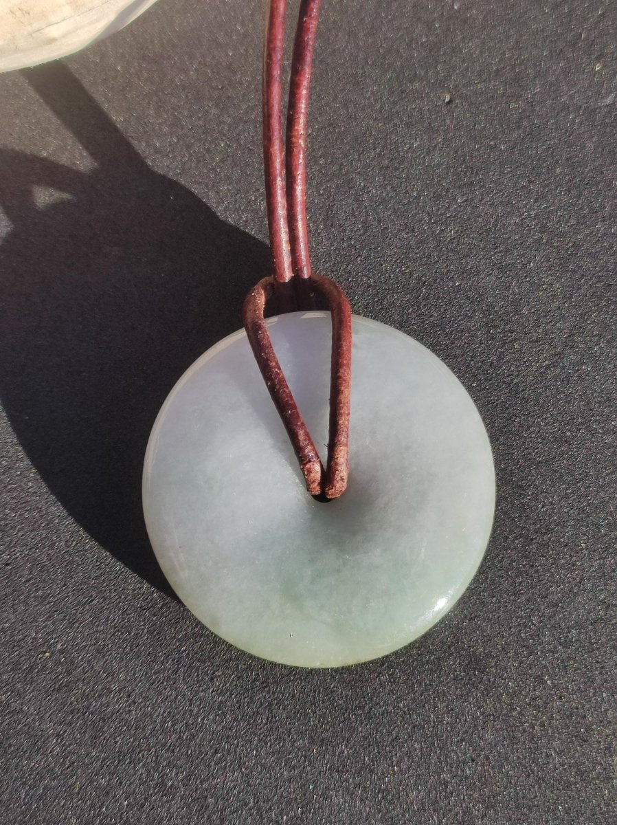 Burma Jade Donut *Rarität* ~ Edelstein Kette Mann Frau Natur Heilstein Kraft Energie Rarität Kristall Er Sie Anhänger Natur Geschenk grün - Art of Nature Berlin