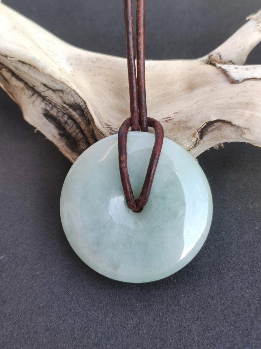 Burma Jade Donut *Rarität* ~ Edelstein Kette Mann Frau Natur Heilstein Kraft Energie Rarität Kristall Er Sie Anhänger Natur Geschenk grün - Art of Nature Berlin