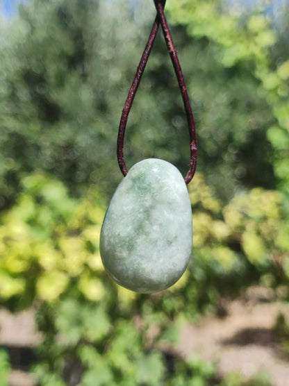 Burma Jade *Rarität* ~ Edelstein Kette HIPPIE Boho Ethno Natur Heilstein Rarität Kristalle Schmuck Anhänger Natur Kraft Stein Geschenk grün - Art of Nature Berlin