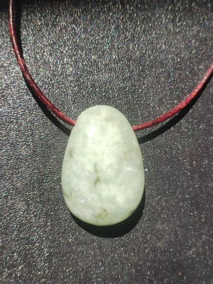 Burma Jade *Rarität* ~ Edelstein Kette HIPPIE Boho Ethno Natur Heilstein Rarität Kristalle Schmuck Anhänger Natur Kraft Stein Geschenk grün - Art of Nature Berlin