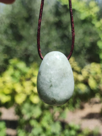 Burma Jade *Rarität* ~ Edelstein Kette HIPPIE Boho Ethno Natur Heilstein Rarität Kristalle Schmuck Anhänger Natur Kraft Stein Geschenk grün - Art of Nature Berlin