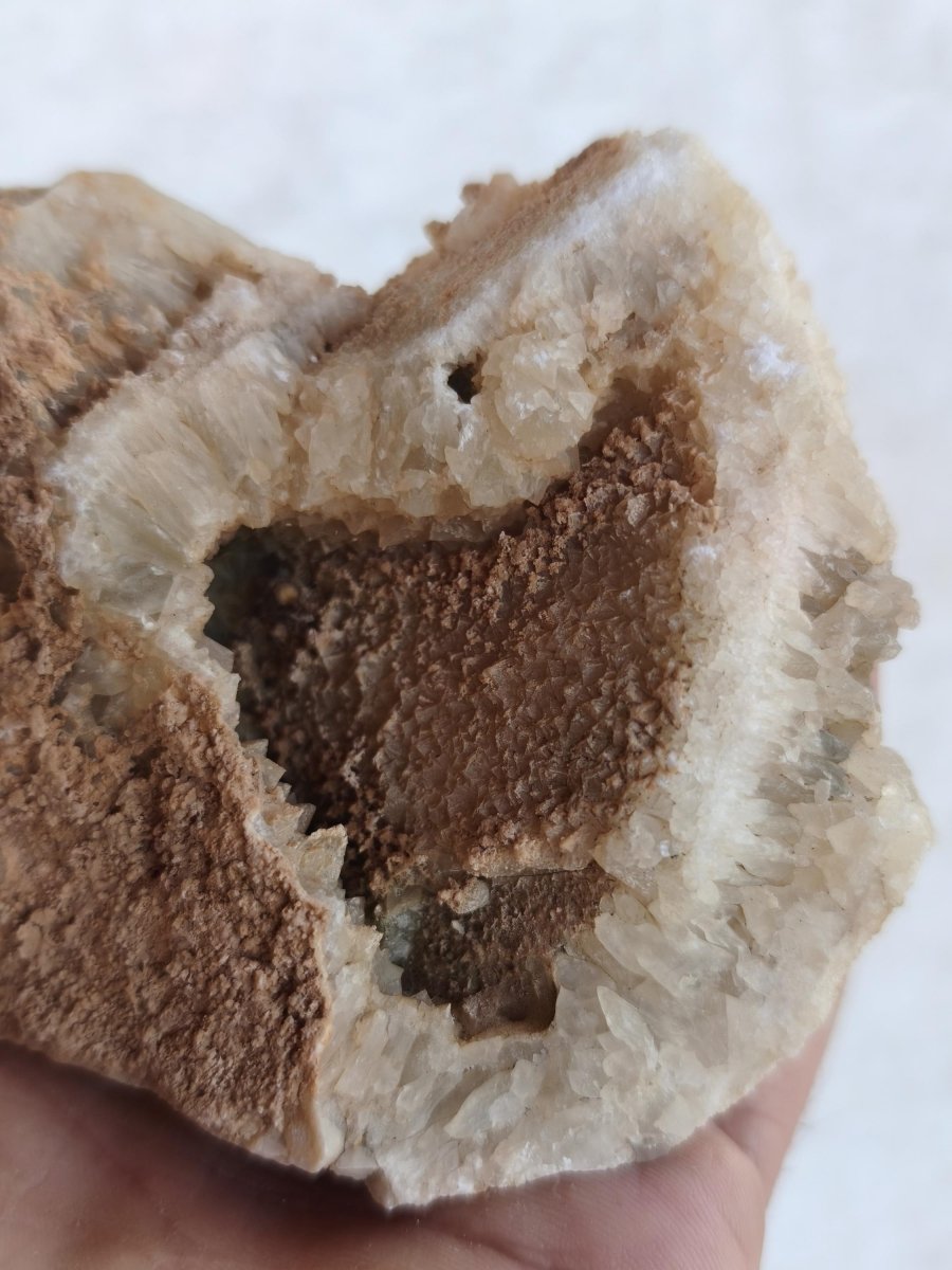 Calcite Geode – Attavyros, Insel Rhodos Griechenland Sammler Mineralien Kristall Deko Selbstfund Geschenk Haus Wohnen Energie Altar Schön - Art of Nature Berlin