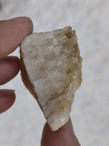 Calcite Roh Kristall Stufe – Attavyros, Insel Rhodos Griechenland Sammler Mineralien Kristall Deko Selbstfund Geschenk Haus Wohnen gelb - Art of Nature Berlin