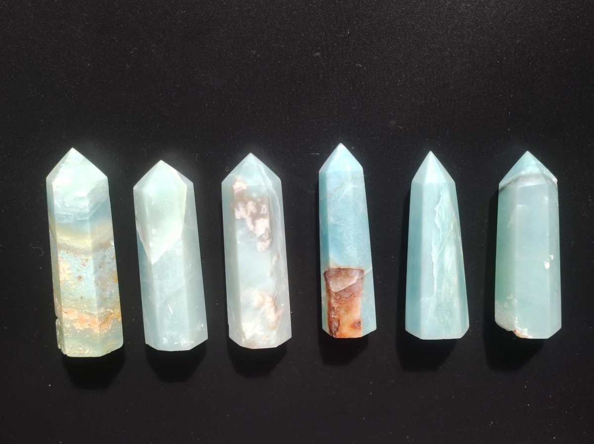 Caribbean Calcite (Blauer Calcit - Aragonit) Kristall Point Spitze Turm Obelisk ~ Magische Edelstein Deko Massagestab HIPPIE Ethno Heilstein - Art of Nature Berlin