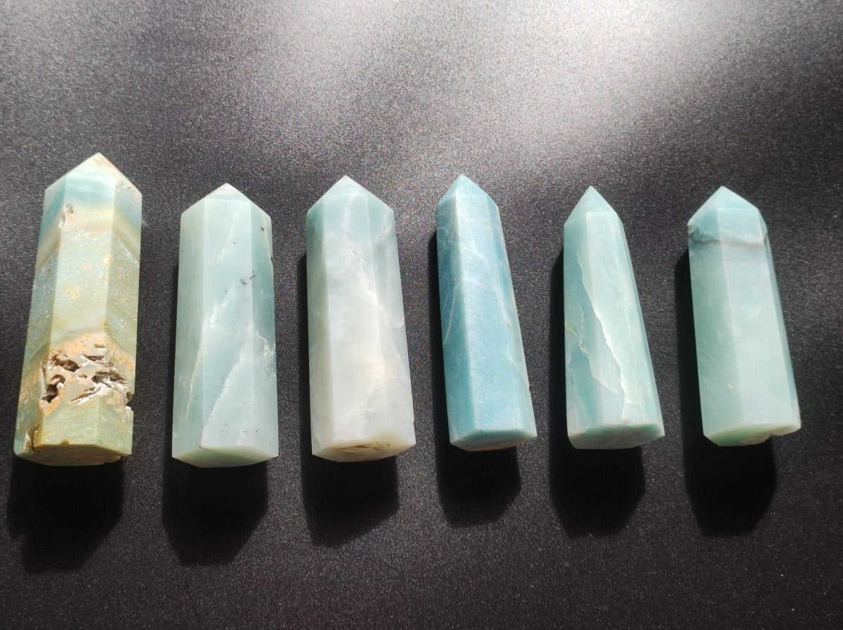 Caribbean Calcite (Blauer Calcit - Aragonit) Kristall Point Spitze Turm Obelisk ~ Magische Edelstein Deko Massagestab HIPPIE Ethno Heilstein - Art of Nature Berlin