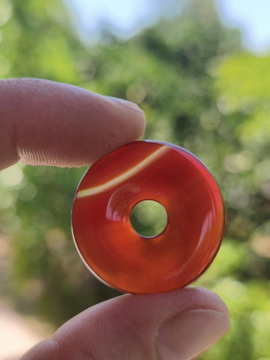 Carneol Carnelian Karneol A - Edelstein Donut Kette rot Natur Heilstein Kristalle Anhänger Mann Frau Kind Geschenk Er Sie Bruder Schwester - Art of Nature Berlin