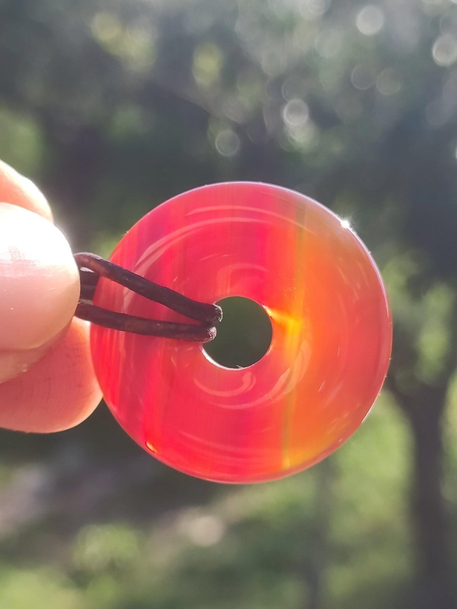 Carneol Carnelian Karneol A - Edelstein Donut Kette rot Natur Heilstein Kristalle Anhänger Mann Frau Kind Geschenk Er Sie Bruder Schwester - Art of Nature Berlin