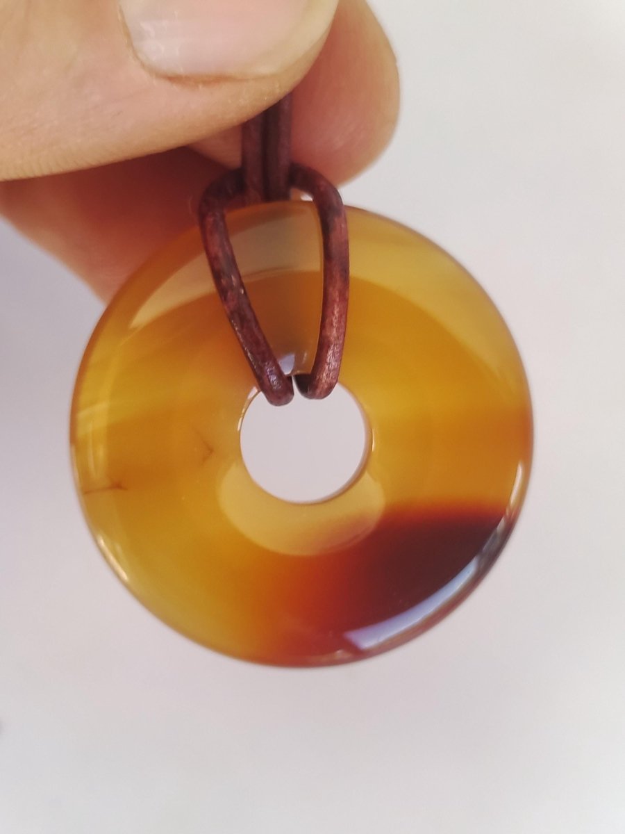 Carneol Carnelian Karneol A - Edelstein Donut Kette rot Natur Heilstein Kristalle Anhänger Mann Frau Kind Geschenk Er Sie Bruder Schwester - Art of Nature Berlin