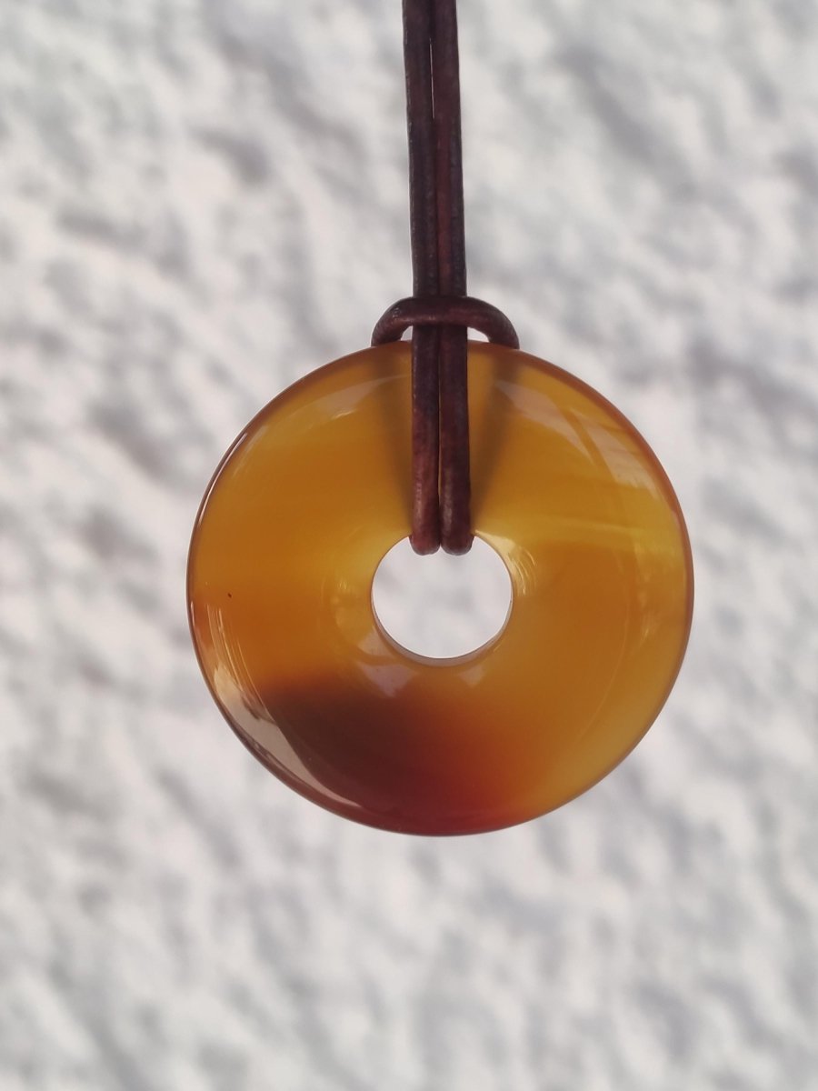 Carneol Carnelian Karneol A - Edelstein Donut Kette rot Natur Heilstein Kristalle Anhänger Mann Frau Kind Geschenk Er Sie Bruder Schwester - Art of Nature Berlin