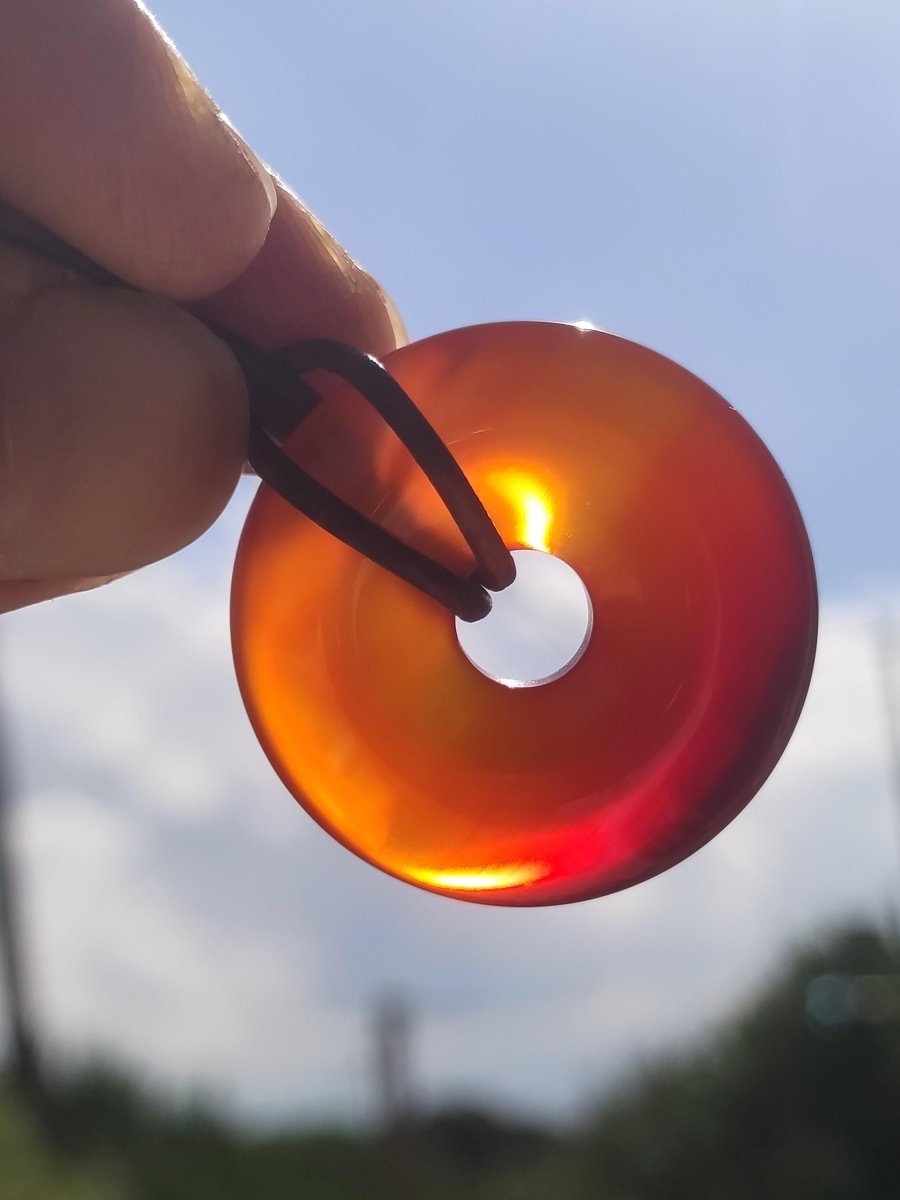 Carneol Carnelian Karneol A - Edelstein Donut Kette rot Natur Heilstein Kristalle Anhänger Mann Frau Kind Geschenk Er Sie Bruder Schwester - Art of Nature Berlin