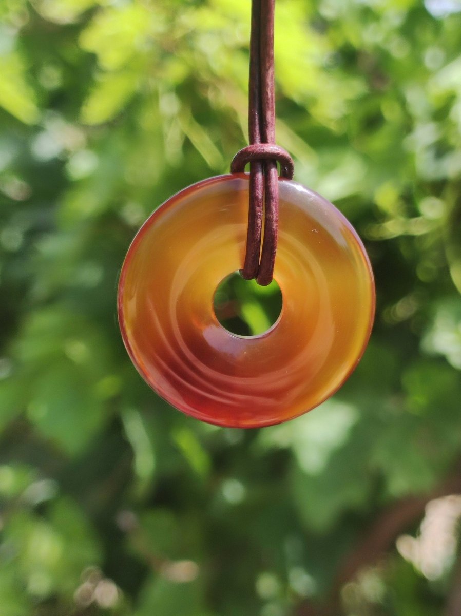 Carneol Carnelian Karneol ~ Donut 30mm ~ Edelstein Kette ~HIPPIE ~GOA ~Boho ~Tibet ~Ethno ~Nature ~Donut ~Schutzsymbol ~Heilstein - Art of Nature Berlin