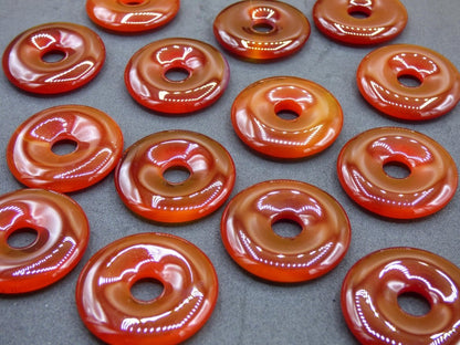 Carneol Carnelian Karneol - Edelstein Donut Kette 30mm rot Natur Heilstein Kristalle Anhänger Mann Frau Kind Geschenk Sie Bruder Schwester - Art of Nature Berlin