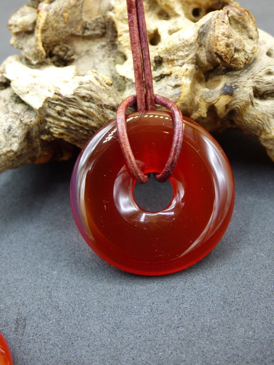 Carneol Carnelian Karneol - Edelstein Donut Kette 30mm rot Natur Heilstein Kristalle Anhänger Mann Frau Kind Geschenk Sie Bruder Schwester - Art of Nature Berlin