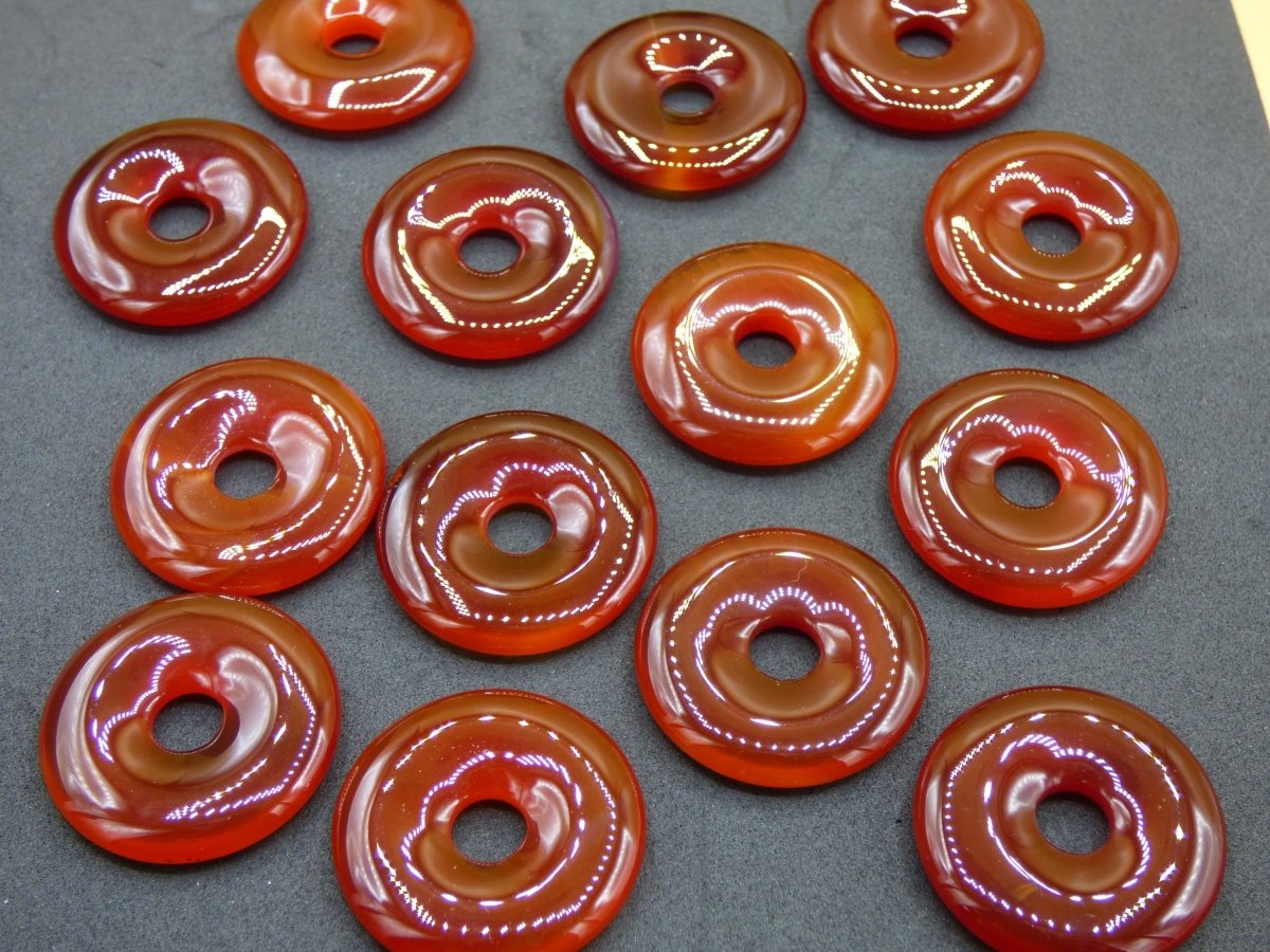 Carneol Carnelian Karneol - Edelstein Donut Kette 30mm rot Natur Heilstein Kristalle Anhänger Mann Frau Kind Geschenk Sie Bruder Schwester - Art of Nature Berlin