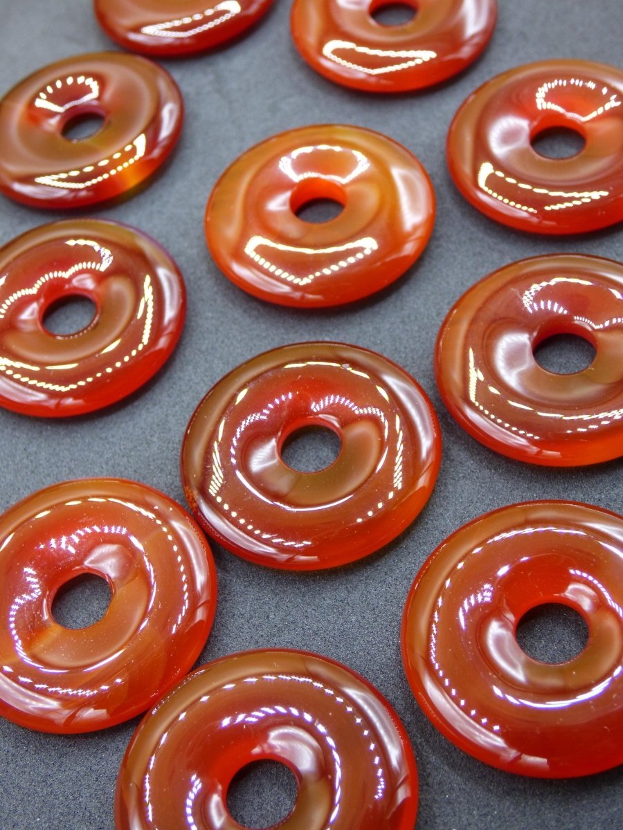 Carneol Carnelian Karneol - Edelstein Donut Kette 30mm rot Natur Heilstein Kristalle Anhänger Mann Frau Kind Geschenk Sie Bruder Schwester - Art of Nature Berlin